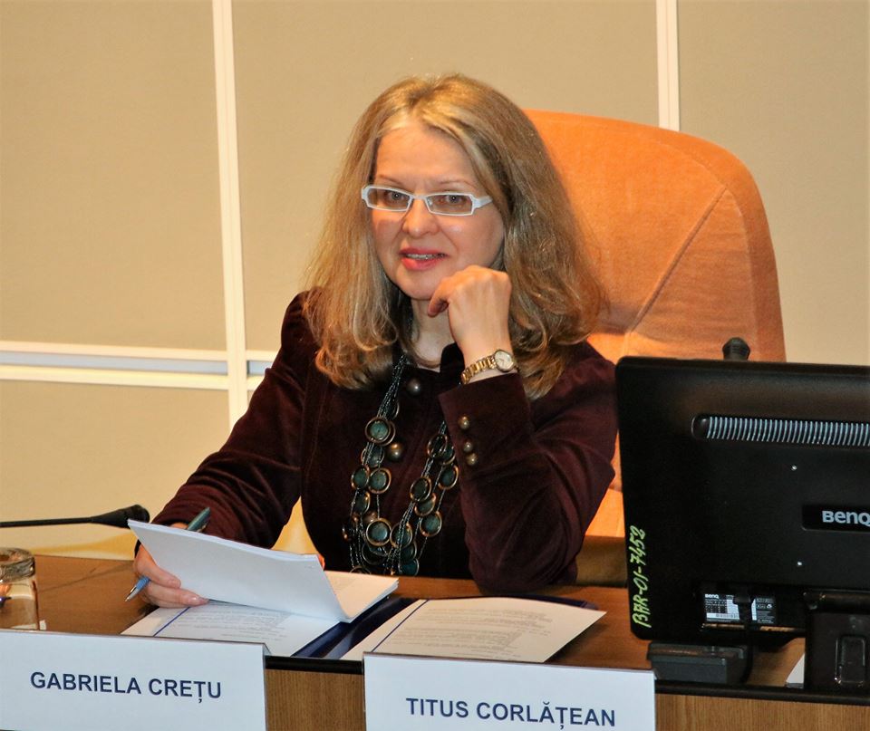Participarea doamnei senator Gabriela Crețu, președinta Comisiei pentru Afaceri Europene din Senatul României la Conferința ”Lansarea Studiilor de Strategie și Politici (SPOS) 2017” organizată de Institutul European din România, cu sprijinul Bibliotecii Academiei Române