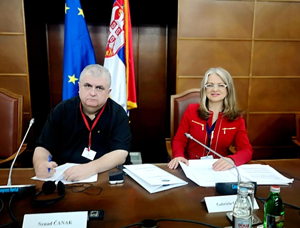 "Criteriile de la Copenhaga necesită o reinterpretare, dat fiind schimbările petrecute!” a afirmat doamna senator Gabriela Crețu în discursul său de la deschiderea celei de a XV-a Conferință a Comisiilor pentru Integrare Europeană din Balcanii de Vest, COSAP
