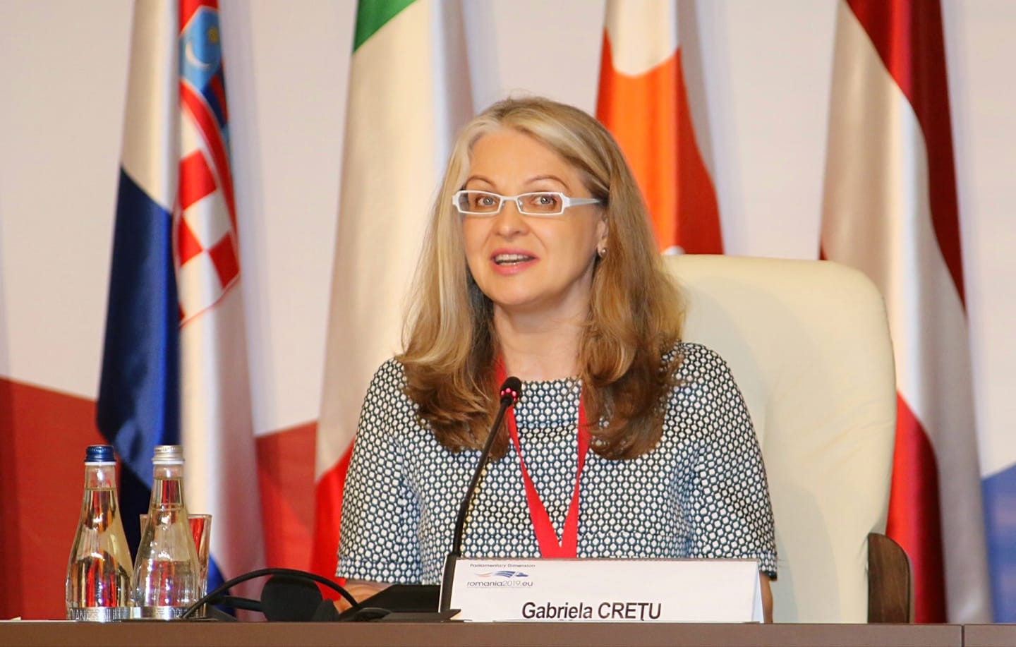 Preşedinta Comisiei pentru afaceri europene a Senatului, Gabriela Crețu, gazda celei de-a 61-a reuniuni plenare a COSAC