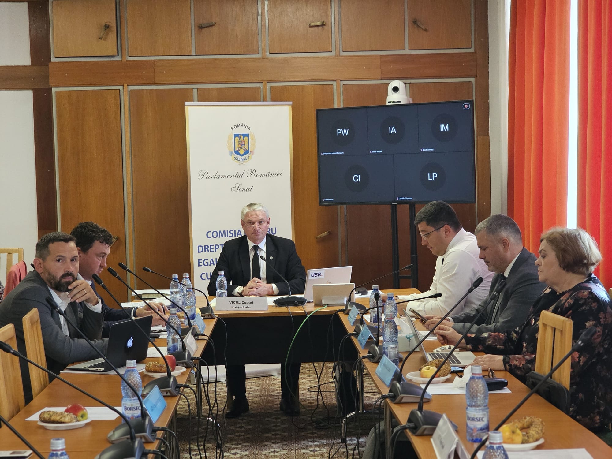Președintele Comisiei pentru drepturile omului, egalitate de șanse, culte și minorități, Costel Vicol, întâlnire de lucru pentru identificarea soluțiilor de implementare a proiectului „Să creștem generații sănătoase”