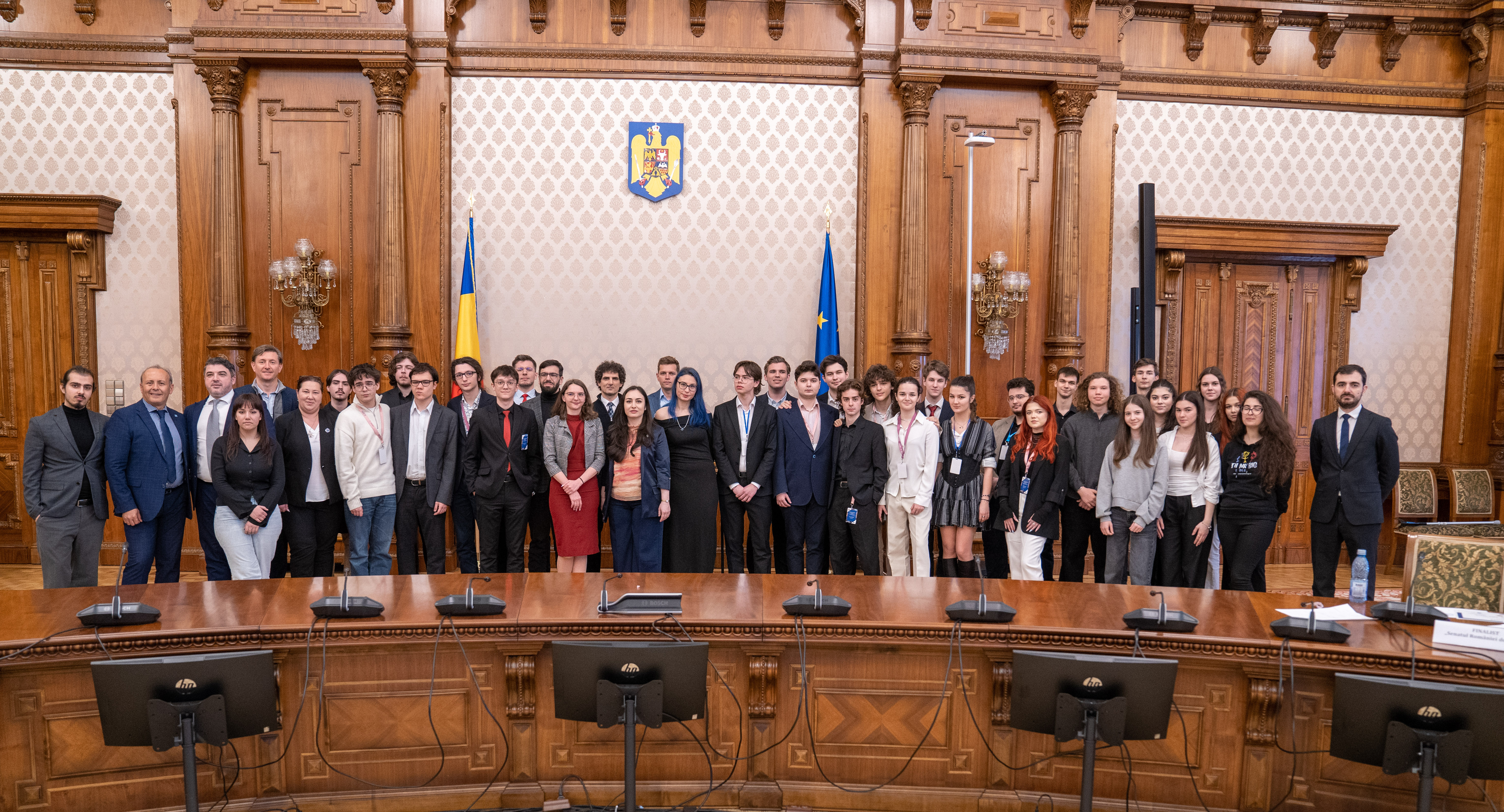 „Senatul României dezbate!” - cronica primei ediții